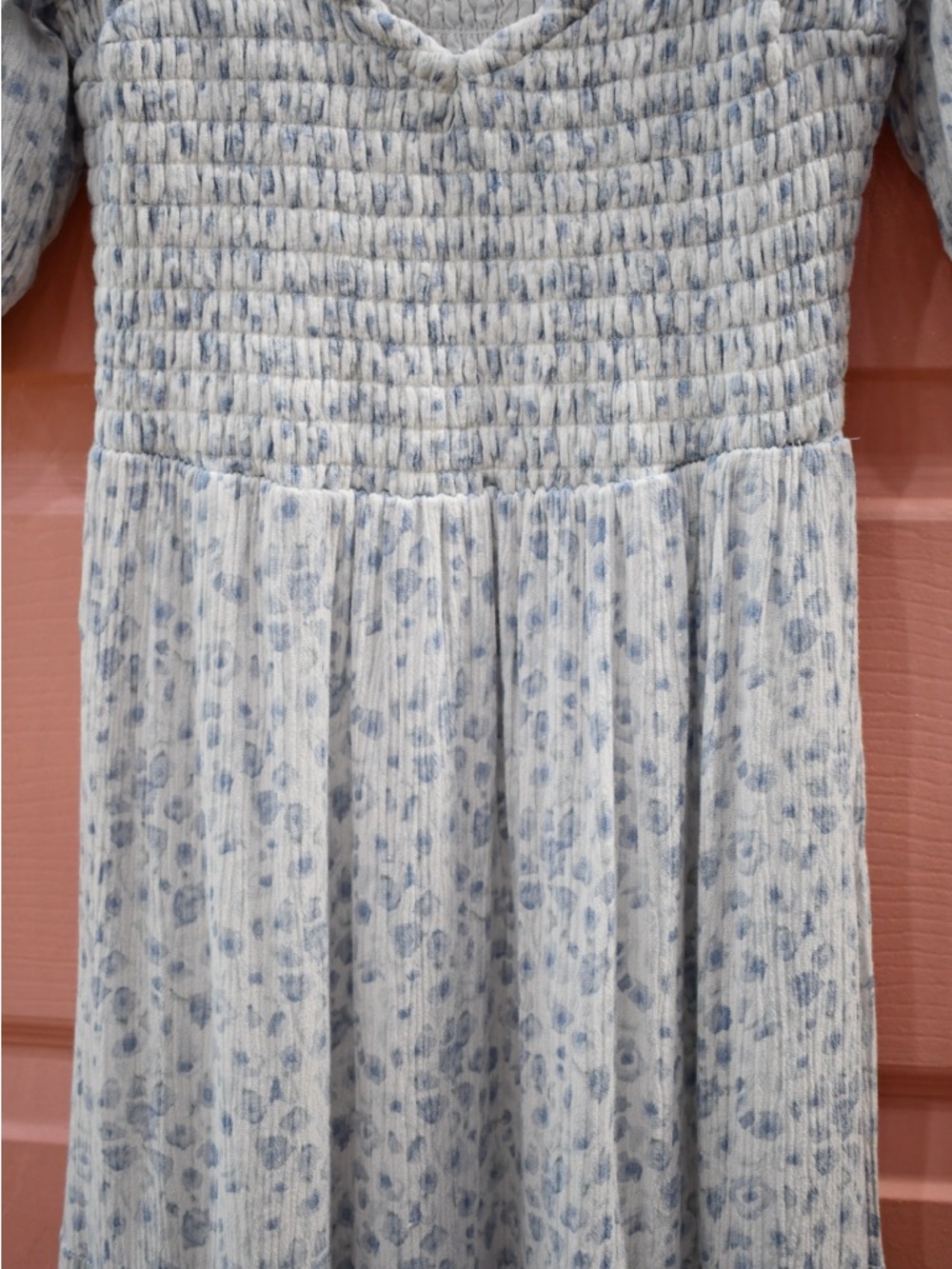 Abercrombie & Fitch Light Blue Floral Puff-Sleeve Midi Dress - Picture 6 of 7